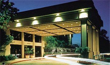 Americas Best Value Inn And Suites North 法默斯布兰奇 外观 照片
